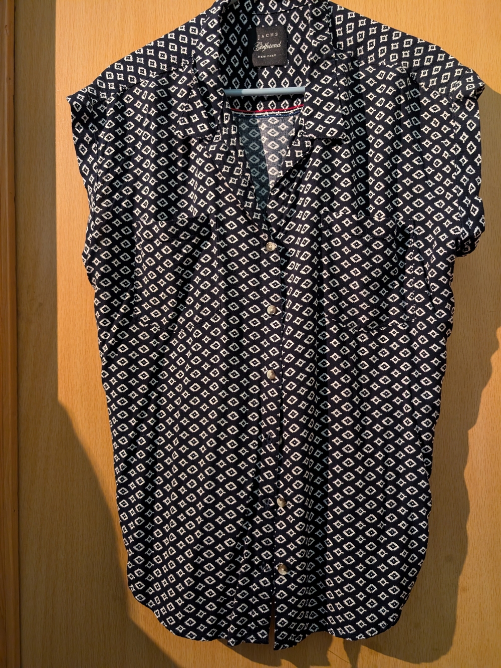 JACHS Girlfriend Black and White Geometric Sleeveless Button-Down Shirt